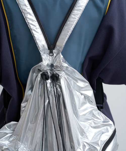 CIAOPANIC（チャオパニック）の「2WAYメタリックドロストリュックサック（バックパック/リュック・レディース・シルバー/ブラック・FREE）」の11枚目の写真