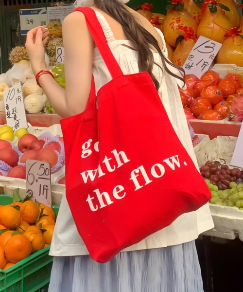 Vipoa（ヴィポア）の「LOGO GRAPHIC SHOPPING BAG（トートバッグ・レディース・レッド・FREE）」の16枚目の写真