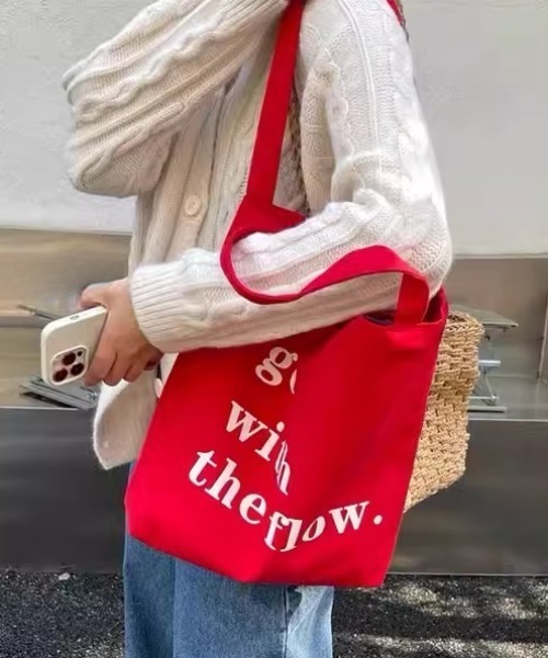 Vipoa（ヴィポア）の「LOGO GRAPHIC SHOPPING BAG（トートバッグ・レディース・レッド・FREE）」の15枚目の写真