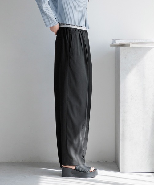 LOWRYS FARM（ローリーズファーム）の「ウエストロゴワイドパンツ  106316（スラックス・レディース・ブラック/ネイビー/グレー・FREE）」の11枚目の写真
