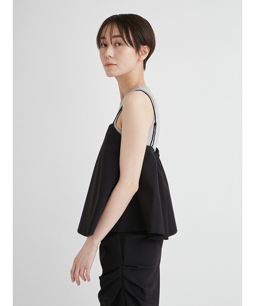 美品　emmi ウォッシャブルフレアビスチェ　ブラック emmi（エミ）の「ウォッシャブルフレアビスチェ（キャミソール