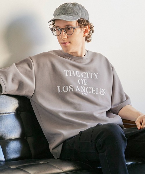 coca（coca）（コカ）の「【WEB限定セール】メンズ ハリ感ダンボールプリントロゴTシャツ（Tシャツ/カットソー・メンズ・ブラック/グレイッシュベージュ・M/L/XL）」の2枚目の写真