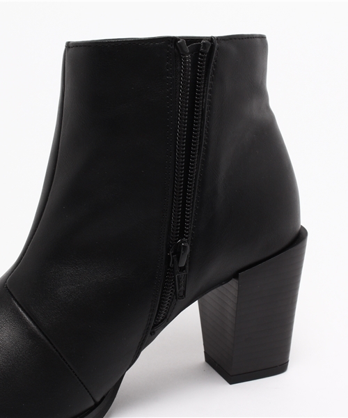 koe（コエ）の「ポインテッドショートブーツ（ブーツ・レディース・ブラック・MEDIUM/LARGE/SMALL）」の3枚目の写真