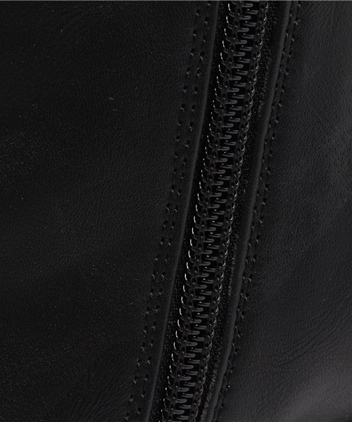 koe（コエ）の「ポインテッドショートブーツ（ブーツ・レディース・ブラック・MEDIUM/LARGE/SMALL）」の5枚目の写真