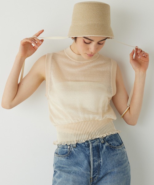 THE PAUSE(ザ ポーズ)の「【THE PAUSE】シャイニーシアーノースリーブプルオーバー(ニット/セーター・レディース・ライトベージュ/ブラック/ブルー・FREE)」の1枚目の写真