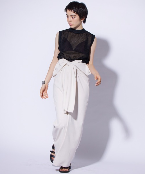 THE PAUSE(ザ ポーズ)の「【THE PAUSE】シャイニーシアーノースリーブプルオーバー(ニット/セーター・レディース・ライトベージュ/ブラック/ブルー・FREE)」の9枚目の写真