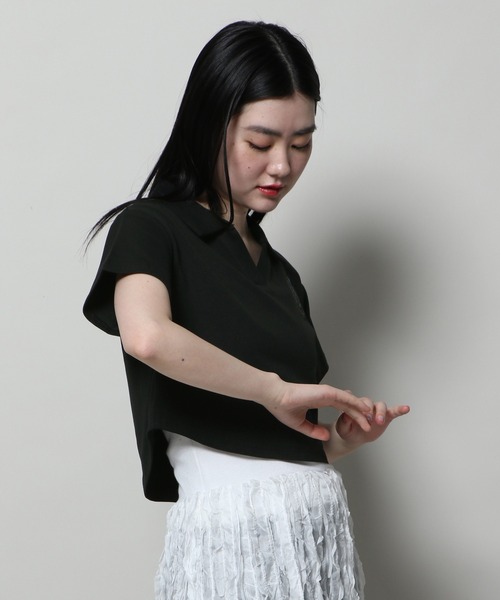 YOUTHKREW(ユースクルー)の「YOUTHKREW/オープンPOLO T 2122431(Tシャツ/カットソー・レディース・ブラック/ホワイト・FREE)」の21枚目の写真