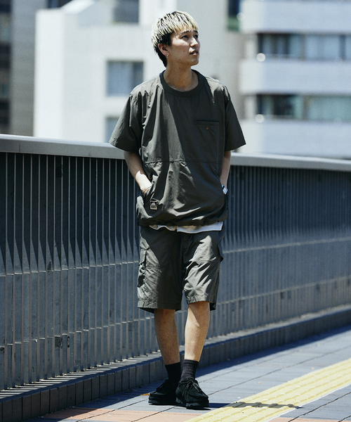 SIERRA DESIGNS（シェラデザイン）の「SIERRA DESIGNS / シエラデザインズ別注 撥水ナイロンTシャツ（Tシャツ/カットソー・メンズ・カーキ/ブラック/チャコールグレー・MEDIUM/LARGE）」の7枚目の写真