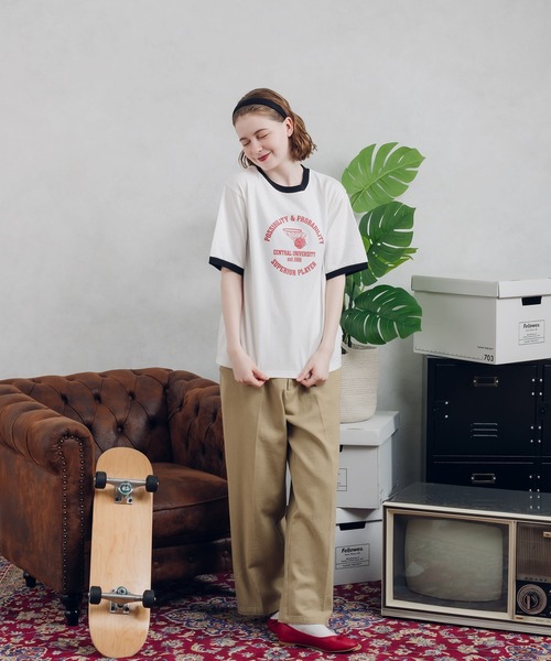 MUHET（ミュエータ）の「リンガーTシャツ（Tシャツ/カットソー・レディース・グリーン/グレイッシュベージュ/オフホワイト/ブルー・X-LARGE/MEDIUM）」の8枚目の写真
