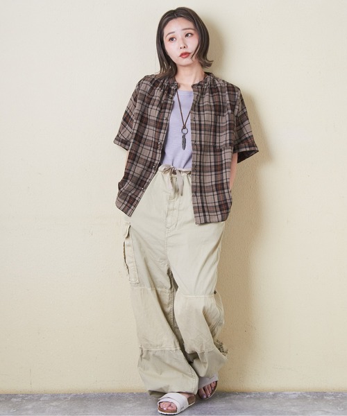 CUBE SUGAR(キューブシュガー)の「フェザーモチーフネックレス(ネックレス・レディース・シルバー/ゴールド・M)」の22枚目の写真