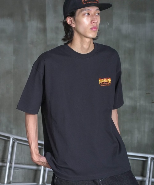 【セール】Manhattan Portage × THRASHER BACK COVER S/S T-SHIRTS/マンハッタンポーテージ × スラッシャー マガジングラフィックバックプリントコレボレーション半袖Tシャツ（Tシャツ/カットソー）｜Manhattan Portage（マンハッタンポーテージ）