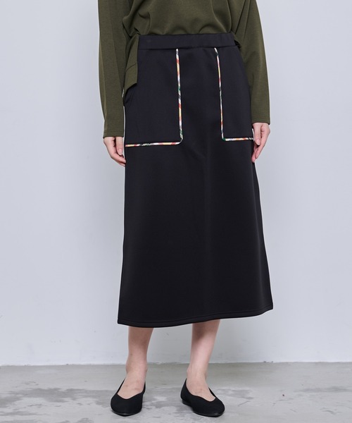 Arnold Palmer（アーノルドパーマー）の「パーマーチェック パイピングスカート（スカート・レディース・ブラック/ネイビー・M/S/L）」の6枚目の写真