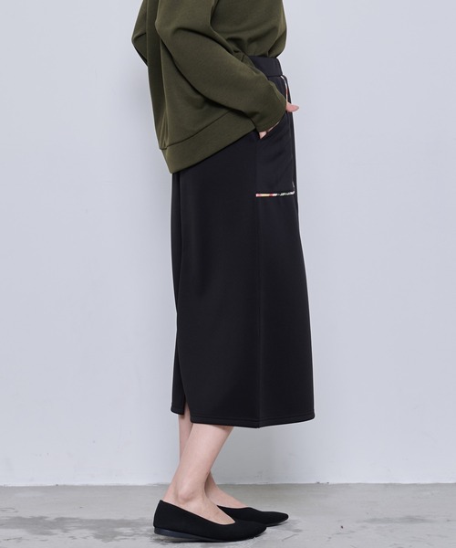 Arnold Palmer（アーノルドパーマー）の「パーマーチェック パイピングスカート（スカート・レディース・ブラック/ネイビー・M/S/L）」の9枚目の写真