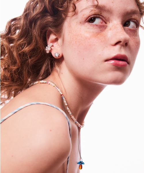 VINTAGE HOLLYWOOD(ビンテージハリウッド)の「●MINI SHELL EARRINGS_2COLOR(ピアス(両耳用)・レディース・シルバー/ゴールド・FREE)」の3枚目の写真