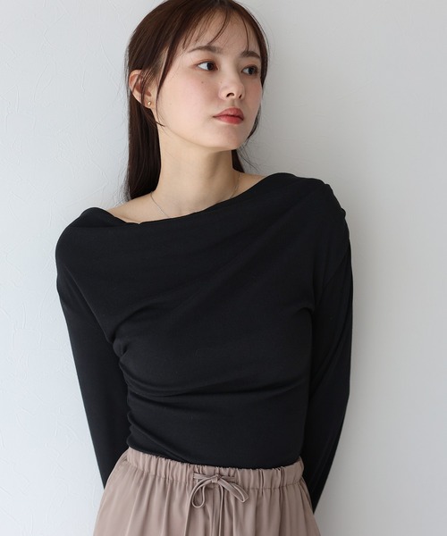 ドレープネックオフショルトップス（Tシャツ/カットソー
