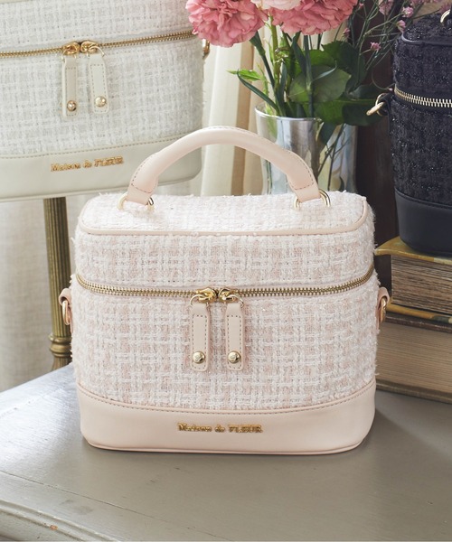 Maison de FLEUR ツイードキューブショルダーバッグ　ホワイト Maison de FLEUR（メゾンドフルール） ショルダーバッグ バッグ