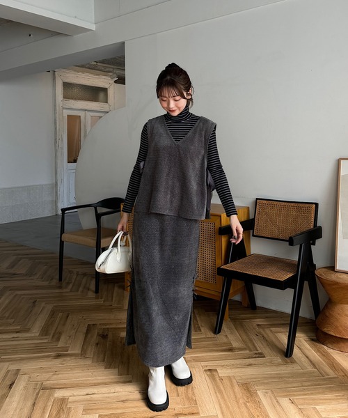 INTER FACTORY（インターファクトリー）の「ゆづき / ラメカットコーデュロイサイドリボンベスト　made in INTER FACTORY（ベスト・レディース・チャコールグレー/ブラウン・FREE）」の22枚目の写真