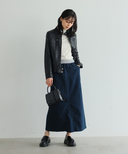 itto...(イット)の「【着心地革命デニム】ウエストリブ切替デニムスカート(デニムスカート・レディース・ワンウォッシュ/ネイビー・L/M/XXL/XL)」の12枚目の写真