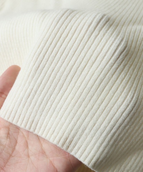 Pierrot（ピエロ）の「ゴールドボタンリブニット ハイネック（ニット/セーター・レディース・アイボリー/ブラック/ネイビー/チャコール/オレンジ/ホワイト×ブラック/キャメル/ブルーグリーン・M/L/LL）」の12枚目の写真