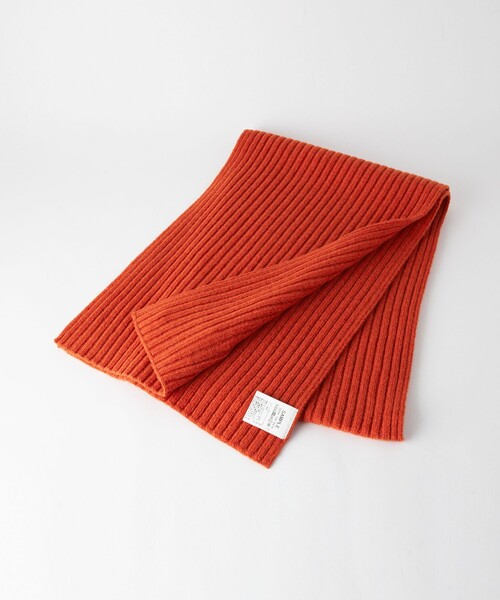 green label relaxing（グリーンレーベルリラクシング）の「ハミルトンラム リブマフラー（マフラー・メンズ・グレー/ダークブラウン/オレンジ/ネイビー・FREE）」の17枚目の写真