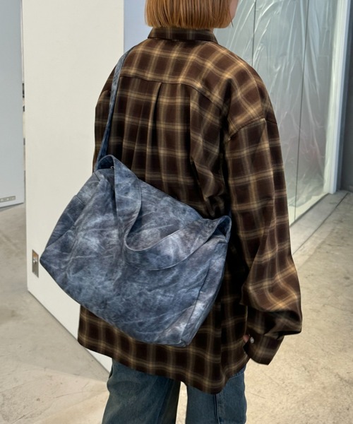 CIAOPANIC TYPY(チャオパニックティピー)の「【UNISEX】2WAY BOXショルダーバッグ(ショルダーバッグ・メンズ・ブルー/ブラック/ブラウン・ONE SIZE)」の12枚目の写真