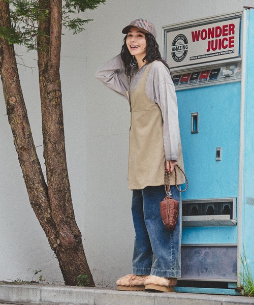 niko and...（ニコアンド）の「オリジナルフェイクムートンモカシンブーツ（モカシン/デッキシューズ・レディース・キャメル/ブラック/アニマル・MEDIUM/LARGE/SMALL）」の7枚目の写真