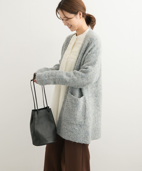 URBAN RESEARCH DOORS(アーバンリサーチドアーズ)の「ブークレニットカーディガン(カーディガン/ボレロ・レディース・ベージュ/チャコールグレー/ライトブルー・MEDIUM)」の6枚目の写真