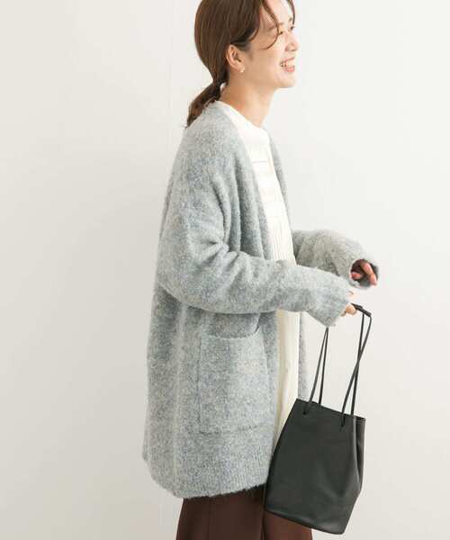 URBAN RESEARCH DOORS(アーバンリサーチドアーズ)の「ブークレニットカーディガン(カーディガン/ボレロ・レディース・ベージュ/チャコールグレー/ライトブルー・MEDIUM)」の9枚目の写真