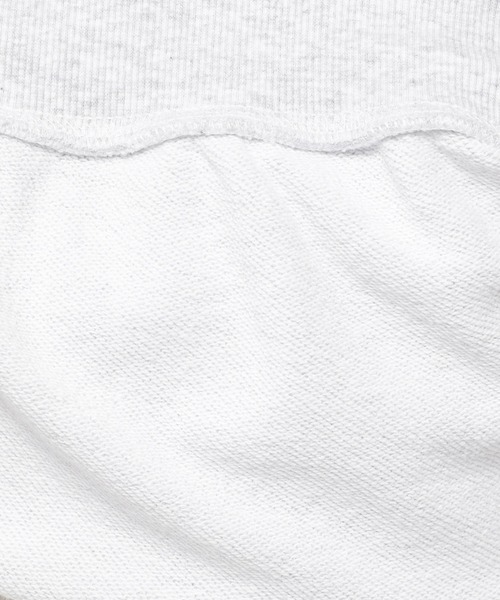 AMESWORLDWIDE(アメスワールドワイド)の「【UNISEX】AMES WORLDWIDE/デニムロゴプルオーバー(ウラケ)(スウェット・レディース・ライトグレー/ブラック・SMALL/MEDIUM/LARGE)」の14枚目の写真