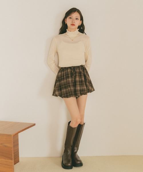 VANNIE U(ヴァニーユー)の「コード刺繍シアートップス/前後2WAY(Tシャツ/カットソー・レディース・チャコールグレー/アイボリー/ブラック・FREE)」の10枚目の写真