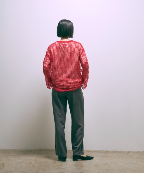 EN NEUME（エンノイム）の「Mohair Blend Sheer Knit Tunic（ニット/セーター・レディース・レッド/アイボリー/ブルー・FREE）」の16枚目の写真