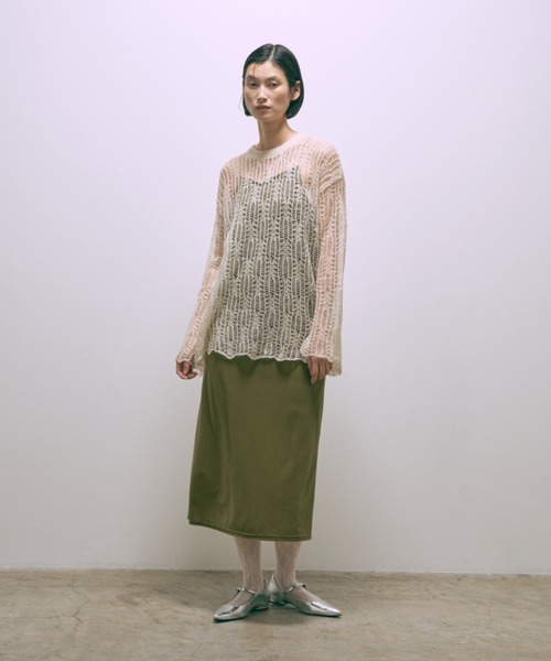 EN NEUME（エンノイム）の「Mohair Blend Sheer Knit Tunic（ニット/セーター・レディース・レッド/アイボリー/ブルー・FREE）」の7枚目の写真