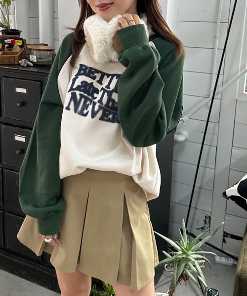 apres jour mignon（アプレジュールミニョン）の「リンガー配色スウェット【ZOZOTOWN限定アイテム】（スウェット・レディース・ネイビー/アイボリー/ナチュラル・フリー/X-LARGE）」の2枚目の写真