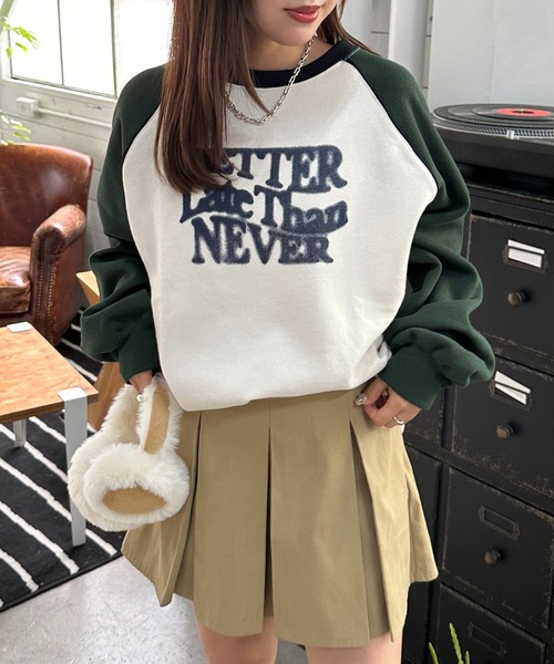 apres jour mignon（アプレジュールミニョン）の「リンガー配色スウェット【ZOZOTOWN限定アイテム】（スウェット・レディース・ネイビー/アイボリー/ナチュラル・フリー/X-LARGE）」の6枚目の写真