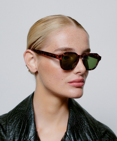 A.Kjaerbede(エキアビド)の「ZAN(サングラス・レディース・ブラック/その他2/その他3/その他4/その他5・ONE SIZE)」の18枚目の写真