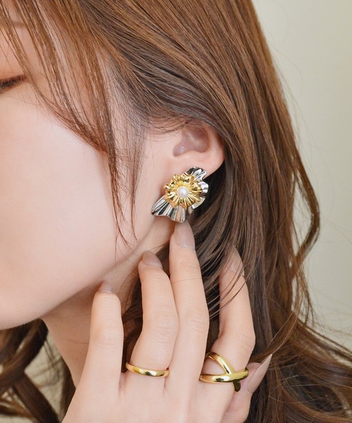 styiro(スタイロ)の「ニッケルフリー4wayメタルカスタムパールピアス(ピアス(両耳用)・レディース・ゴールド系その他・FREE)」の9枚目の写真