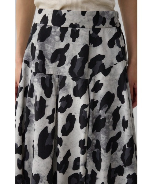 AZUL by moussy(アズールバイマウジー)の「ボリュームバルーンスカート(スカート・レディース・ブラウン系その他/ブラック系その他/アイボリー/ブラック/ホワイト系その他・SMALL/MEDIUM)」の12枚目の写真