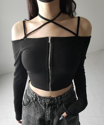 me+em select（ミームセレクト）の「【 ３color ／ カップ付 】フロントジップクロスストラップオフショルトップス ／ front zip cross straps off-shoulder tops（Tシャツ/カットソー）」