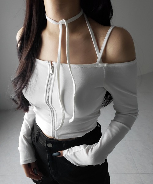 me+em select(ミームセレクト)の「【 3color / カップ付 】フロントジップクロスストラップオフショルトップス / front zip cross straps off-shoulder tops(Tシャツ/カットソー・レディース・ホワイト/グレー/ブラック・FREE)」の18枚目の写真