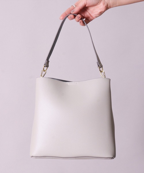 Legato Largo（レガートラルゴ）の「(LF)【Legato Largo】【たすかるっかばん】3ポケット 2WAY ショルダーバッグ（ショルダーバッグ・レディース・ブラック/ライトグレー/グレイッシュベージュ/バーガンディー/ブラウン・ONE SIZE）」の20枚目の写真