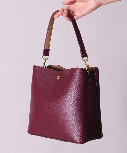 Legato Largo（レガートラルゴ）の「(LF)【Legato Largo】【たすかるっかばん】3ポケット 2WAY ショルダーバッグ（ショルダーバッグ・レディース・ブラック/ライトグレー/グレイッシュベージュ/バーガンディー/ブラウン・ONE SIZE）」の16枚目の写真