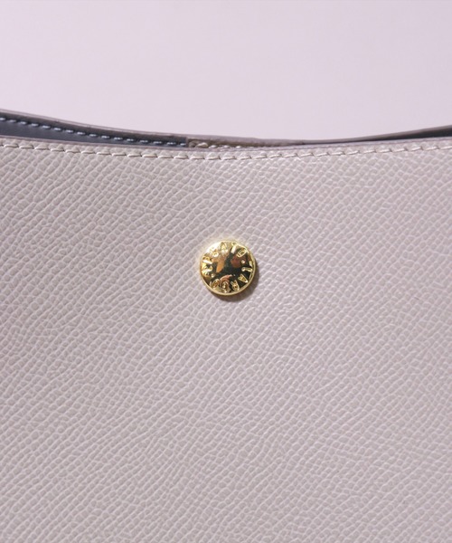 Legato Largo（レガートラルゴ）の「(LF)【Legato Largo】【たすかるっかばん】3ポケット 2WAY ショルダーバッグ（ショルダーバッグ・レディース・ブラック/ライトグレー/グレイッシュベージュ/バーガンディー/ブラウン・ONE SIZE）」の12枚目の写真