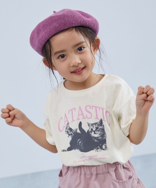 devirock(デビロック)の「綿100% デビラボ ガールズ プリント半袖Tシャツ(Tシャツ/カットソー・キッズ・グレー系1/パープル系1/パープル系3/ホワイト系1/ホワイト系2/ブラック系2/ブルー系2/パープル系2/グリーン系1/ピンク系3/ブルー系1/ピンク系2/ピンク系1/ブラック系1・150cm/140cm/110cm/100cm/90cm/160cm/130cm/120cm)」の2枚目の写真