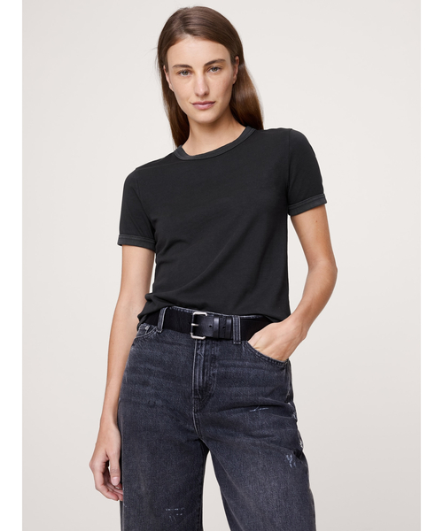 Banana Republic(バナナリパブリック)の「ライトウェイト コットン クルーネックTシャツ(Tシャツ/カットソー・レディース・イエロー系その他/ブラック/ホワイト/マルチ/ブルー/オフホワイト/ライトブラック/ネイビー・S/L/M/XS)」の4枚目の写真