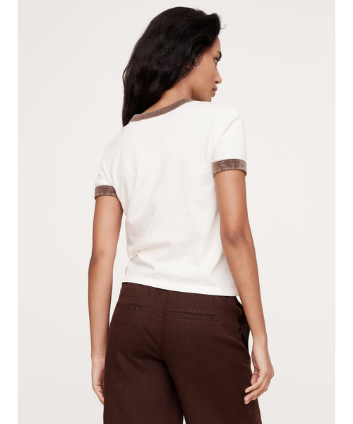 Banana Republic(バナナリパブリック)の「ライトウェイト コットン クルーネックTシャツ(Tシャツ/カットソー・レディース・イエロー系その他/ブラック/ホワイト/マルチ/ブルー/オフホワイト/ライトブラック/ネイビー・S/L/M/XS)」の14枚目の写真