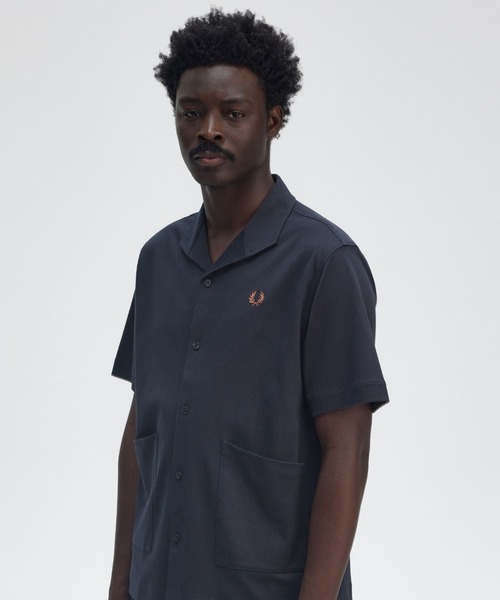 FRED PERRY（フレッドペリー）の「Mesh Button Through Shirt／メッシュボタンスルーシャツ（シャツ/ブラウス・メンズ・ネイビー/ブラック・M/L）」の3枚目の写真