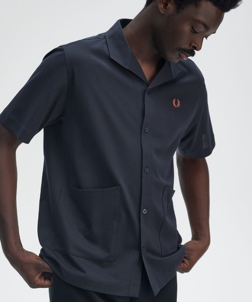 FRED PERRY（フレッドペリー）の「Mesh Button Through Shirt／メッシュボタンスルーシャツ（シャツ/ブラウス・メンズ・ネイビー/ブラック・M/L）」の14枚目の写真