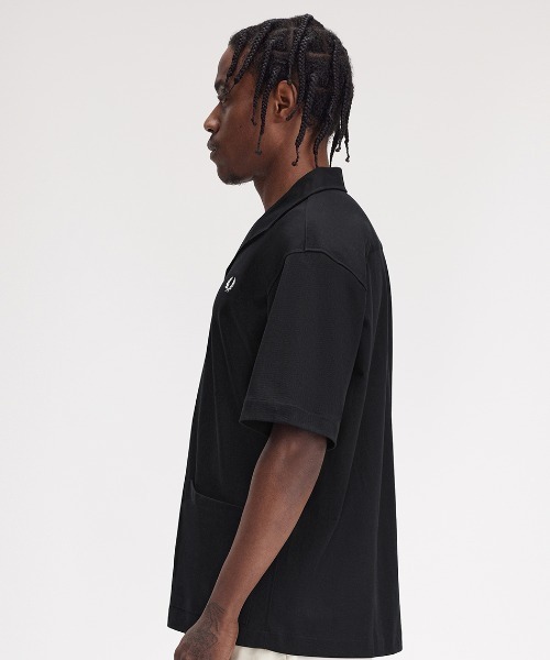 FRED PERRY（フレッドペリー）の「Mesh Button Through Shirt／メッシュボタンスルーシャツ（シャツ/ブラウス・メンズ・ネイビー/ブラック・M/L）」の22枚目の写真