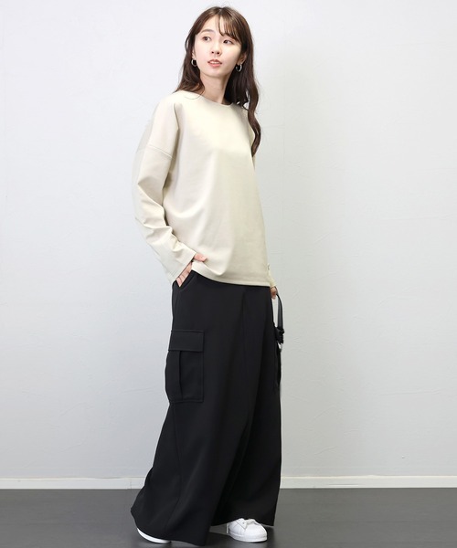 Aletta vita(アレッタビータ)の「ポンチボートネック長袖プルオーバー(Tシャツ/カットソー・レディース・オフホワイト/ブラック/ネイビー/ベージュ/チャコール/ブラウン・FREE)」の16枚目の写真