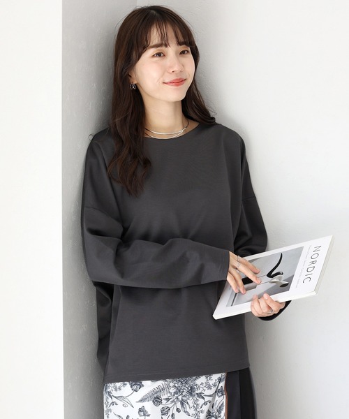 Aletta vita(アレッタビータ)の「ポンチボートネック長袖プルオーバー(Tシャツ/カットソー・レディース・オフホワイト/ブラック/ネイビー/ベージュ/チャコール/ブラウン・FREE)」の7枚目の写真